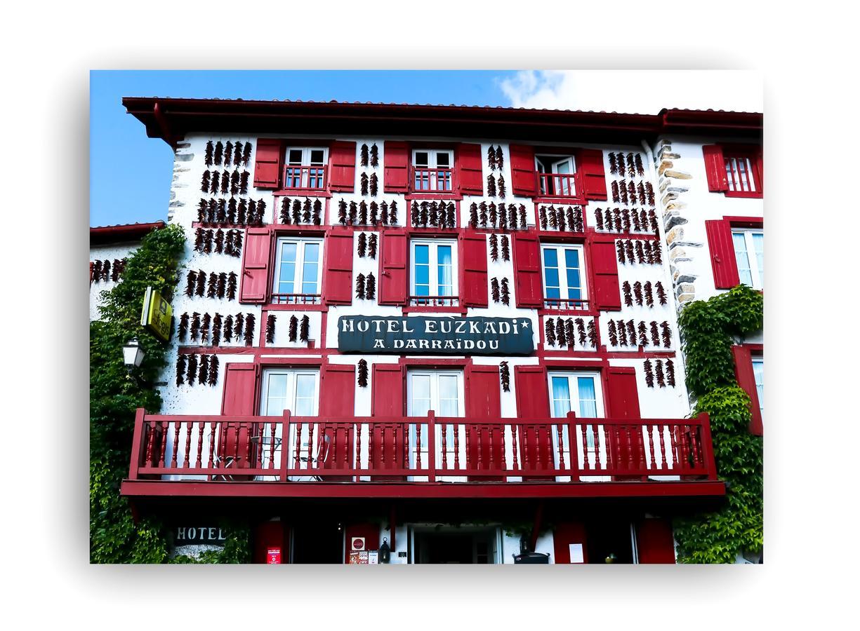 Hotel Euzkadi Espelette Exterior photo
